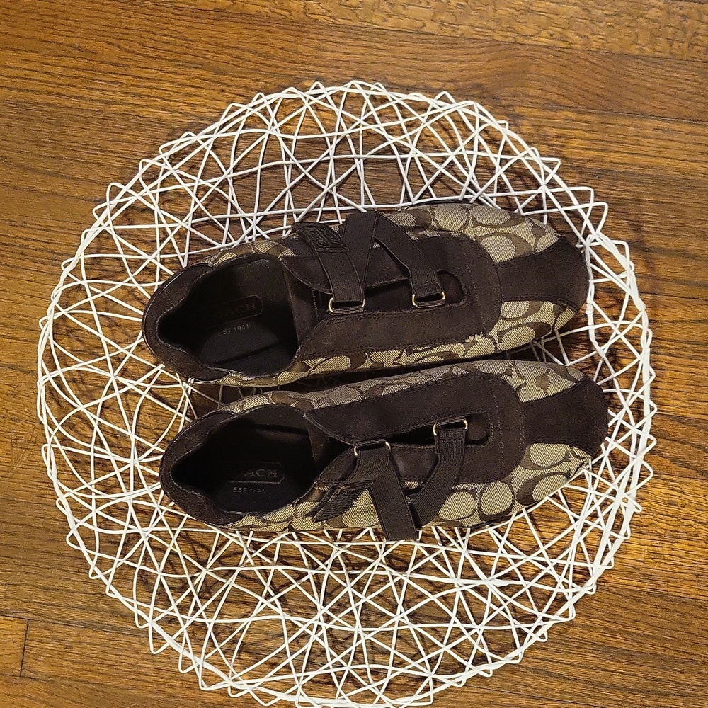 Coach Brown Athletic Shoes Classic Design